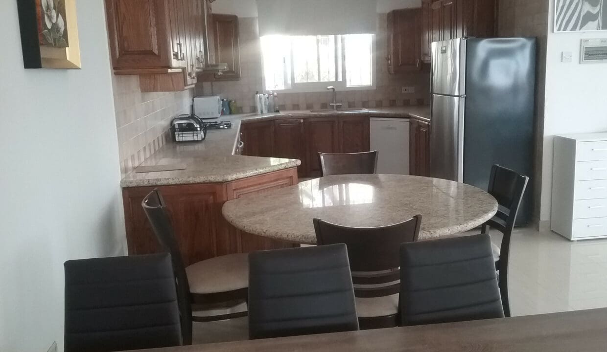 4_KITCHEN