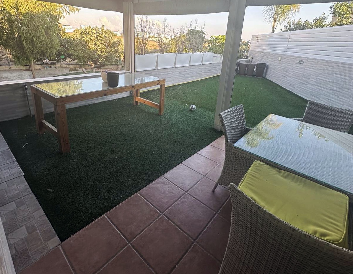 ΠΩΛΕΙΤΑΙ ΜΕΤΑΧΕΙΡΙΣΜΕΝΗ ΑΝΕΞΑΡΤΗΤΗ ΚΑΤΟΙΚΙA ΤΕΣΣΑΡΩΝ ΥΠΝΟΔΩΜΑΤΙΩΝ ΣΥΝ ΔΩΜΑΤΙΟ ΥΠΗΡΕΣΙΑΣ ΣΤΗ ΛΑΚΑΤΑΜΙΑ – ΛΕΥΚΩΣΙΑ – ID 002192858