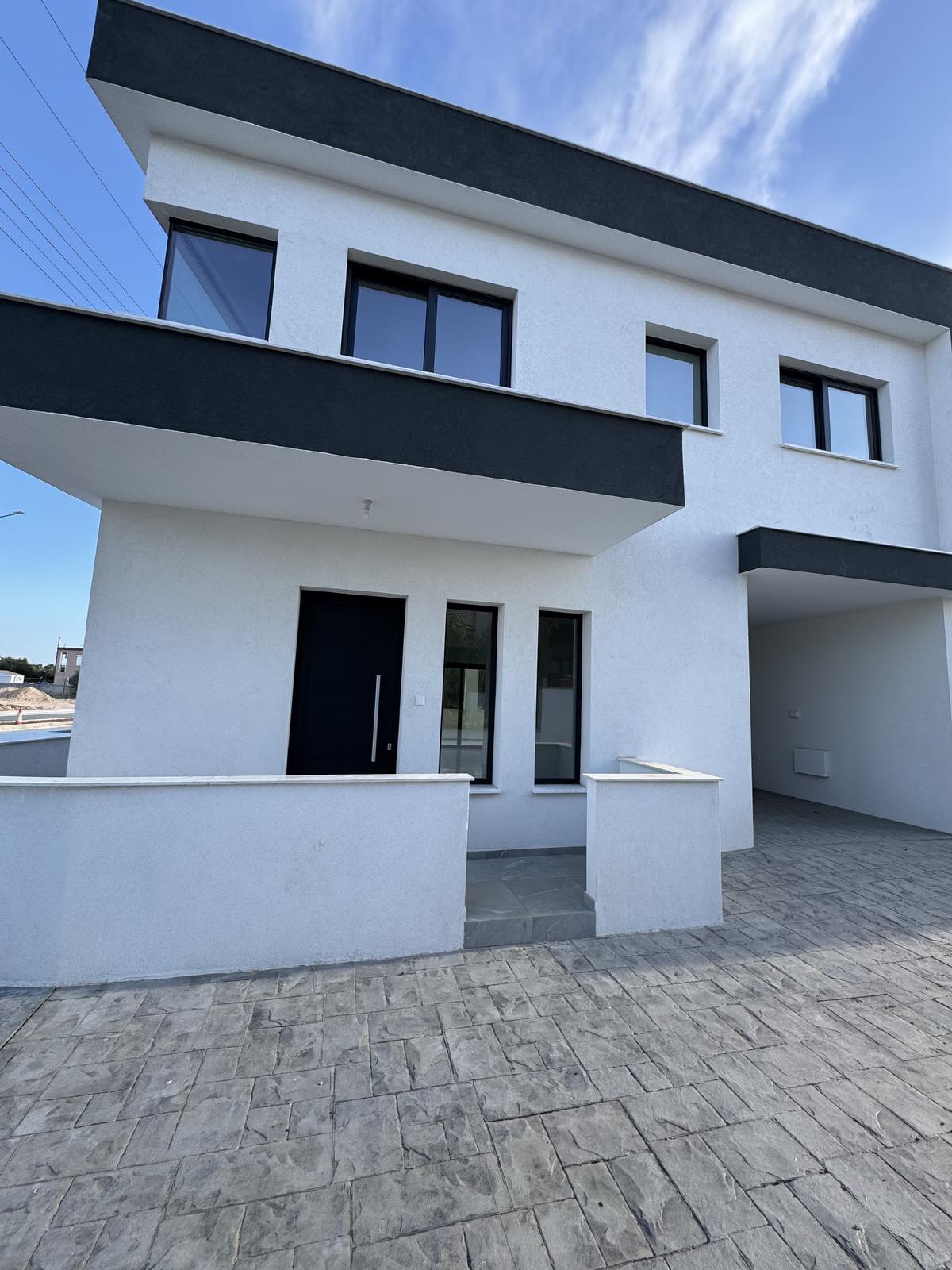 ΠΩΛΕΙΤΑΙ ΕΤΟΙΜΟΠΑΡΑΔΟΤΗ ΚΑΤΟΙΚΙΑ ΤΕΣΣΑΡΩΝ ΥΠΝΟΔΩΜΑΤΙΩΝ ΣΤΗΝ ΔΕΡΥΝΕΙΑ – ΑΜΜΟΧΩΣΤΟΣ – ID 002216744