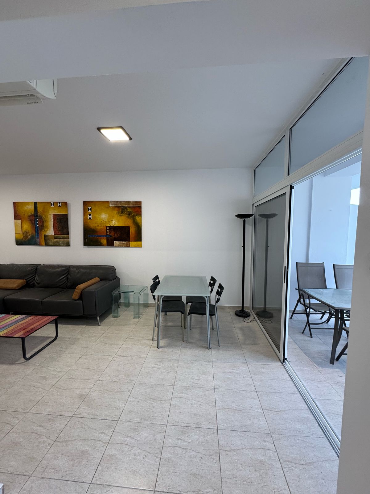 ΠΩΛΕΙΤΑΙ ΜΕΤΑΧΕΙΡΙΣΜΕΝΟ ΔΙΑΜΕΡΙΣΜΑ ΔΥΟ ΥΠΝΟΔΩΜΑΤΙΩΝ ΣΤΗΝ ΠΕΡΙΟΧΗ ΜΑΚΕΝΖΥ- ΛΑΡΝΑΚΑ- ID 002240832